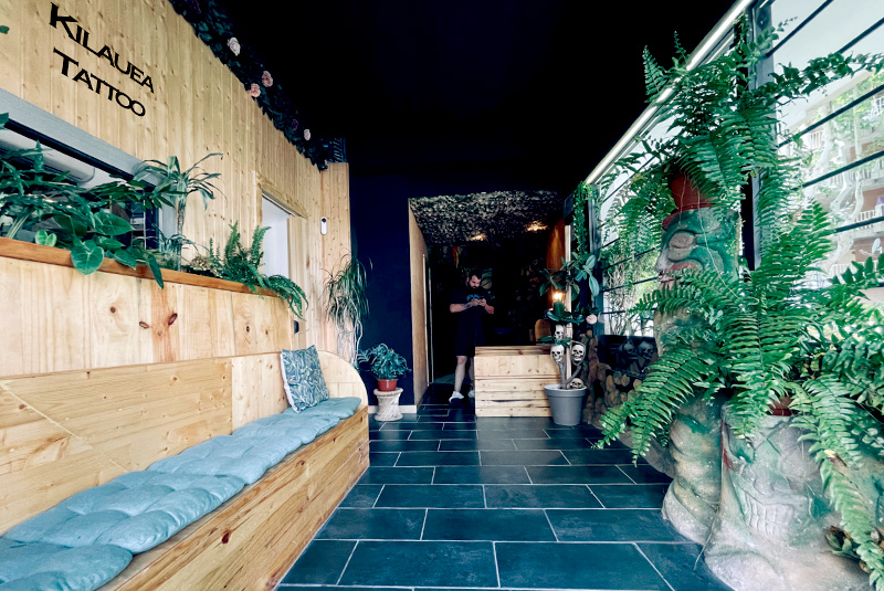 Interior del estudio Kilauea